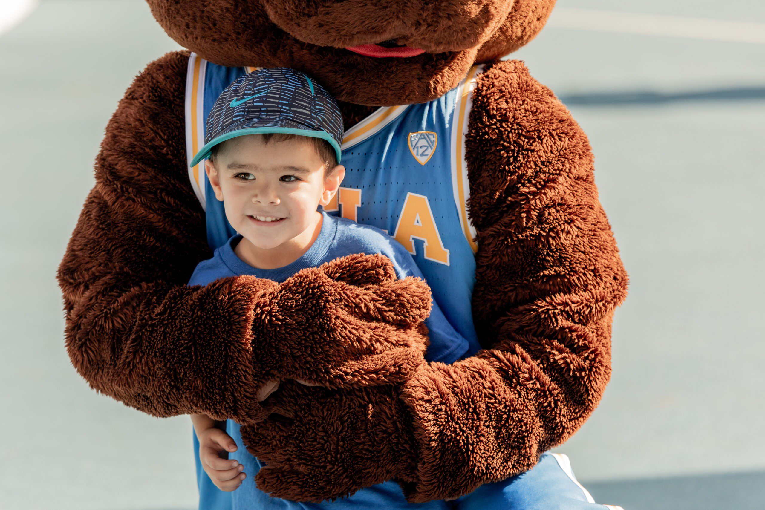 kid with mascot